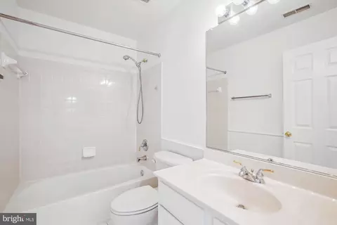 8429 Ambrose Ct, Springfield, VA 22153 photo 28