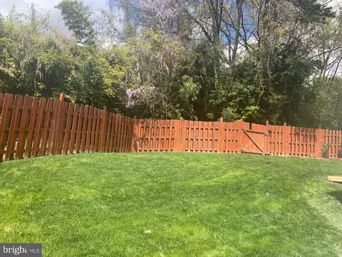8429 Ambrose Ct, Springfield, VA 22153 photo 39