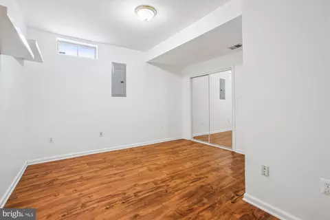 8429 Ambrose Ct, Springfield, VA 22153 photo 32