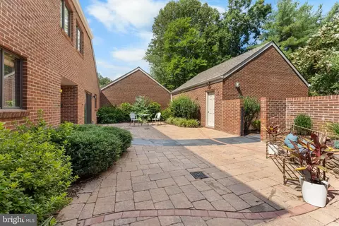 11303 Harborside Cluster, Reston, VA 20191 photo 4