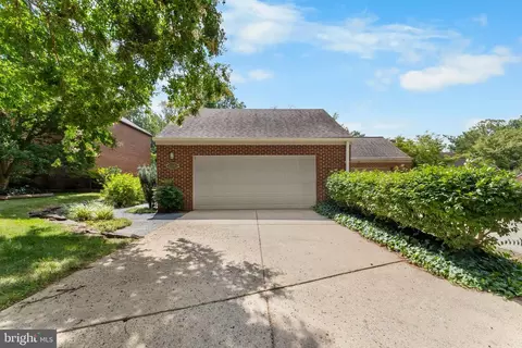 11303 Harborside Cluster, Reston, VA 20191 photo 3