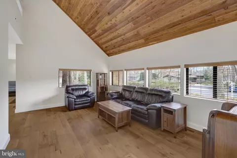 Other - 1941 Upper Lake Dr, Reston, VA 20191 photo 1 of 12