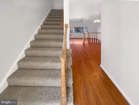 8517 Milford Ct #906, Springfield, VA 22152 photo 10