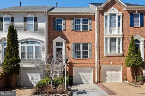 6690 Debra Lu Way, Springfield, VA 22150