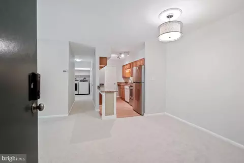 Entry Way - 8358 H Dunham Ct #626, Springfield, VA 22152 photo 3 of 3