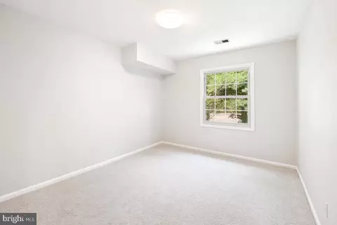 Bedroom - 8358 H Dunham Ct #626, Springfield, VA 22152 photo 2 of 2