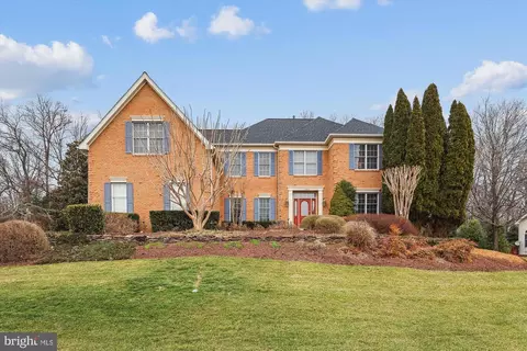 10904 Hunter Gate Way, Reston, VA 20194