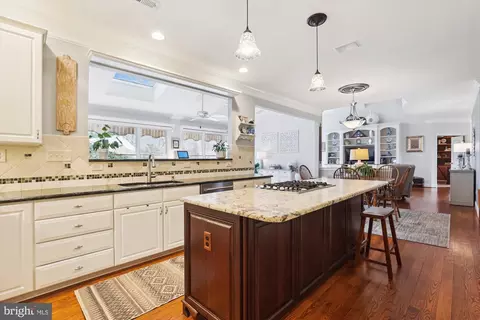 Kitchen - 10904 Hunter Gate Way, Reston, VA 20194 photo 2 of 5