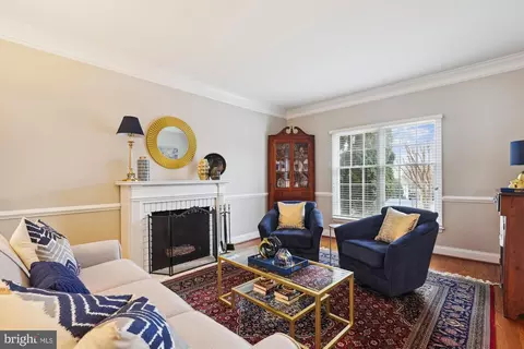 Living - 10904 Hunter Gate Way, Reston, VA 20194 photo 2 of 4