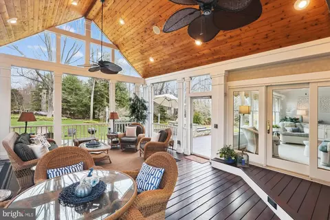 Exterior - 10904 Hunter Gate Way, Reston, VA 20194 photo 4 of 17