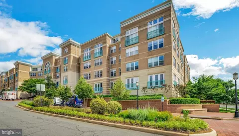 12001 Market St #106, Reston, VA 20190