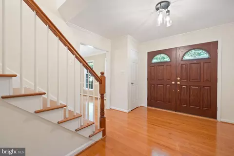 7733 Huntsman Blvd, Springfield, VA 22153 photo 7