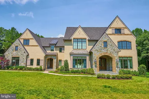 1106 Towlston Rd, Mclean, VA 22102