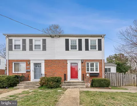 6724 Kenyon Dr, Alexandria, VA 22307
