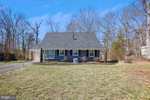 8128 Keeler St, Alexandria, VA 22309