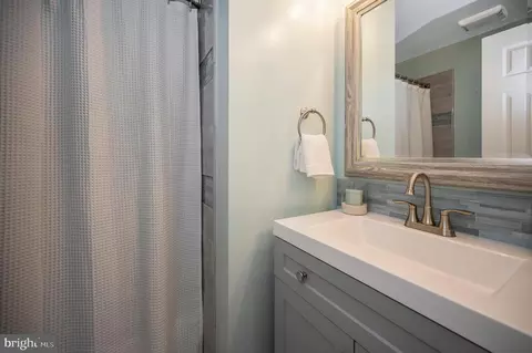 6164 Forest Creek Ct, Springfield, VA 22152 photo 38