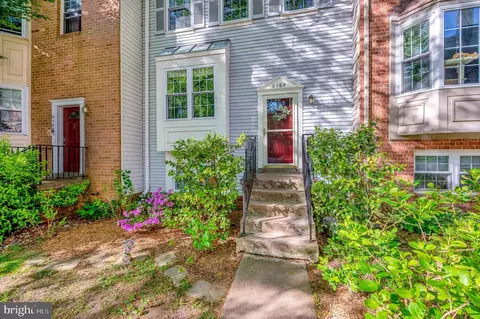 6164 Forest Creek Ct, Springfield, VA 22152 photo 4