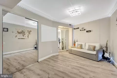 8340 Greensboro Dr #112, Mclean, VA 22102 photo 32