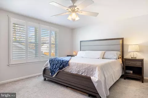 Bedroom - 7000 Bethnal Ct, Springfield, VA 22150 photo 1 of 9