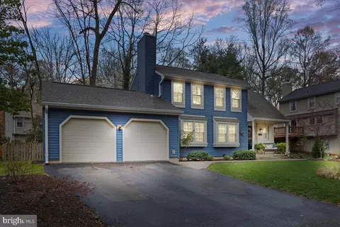 5912 New England Woods Dr, Burke, VA 22015