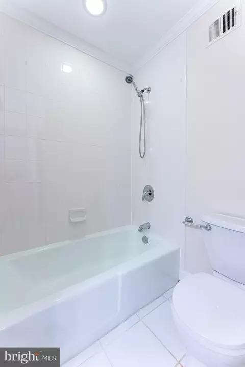 7928 Saint Dennis Dr, Springfield, VA 22153 photo 45