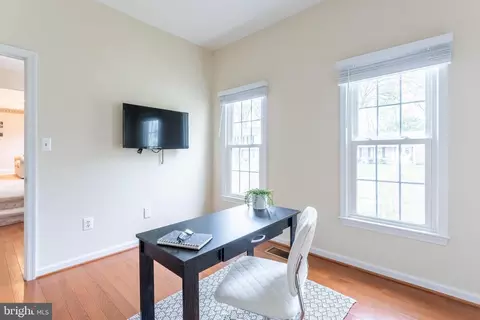 7928 Saint Dennis Dr, Springfield, VA 22153 photo 28