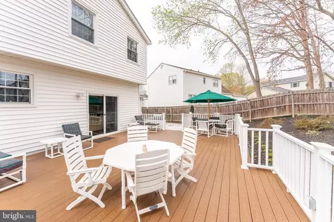 7928 Saint Dennis Dr, Springfield, VA 22153 photo 19
