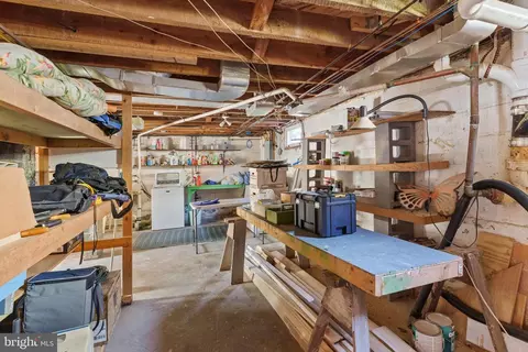 1427 Pathfinder Ln, Mclean, VA 22101 photo 34