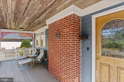 1427 Pathfinder Ln, Mclean, VA 22101 photo 6