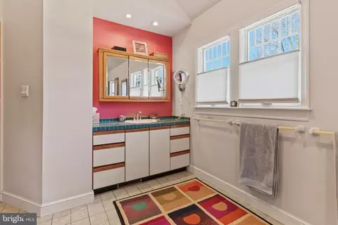 1427 Pathfinder Ln, Mclean, VA 22101 photo 33