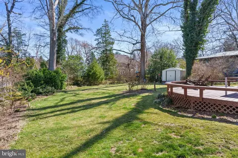 1427 Pathfinder Ln, Mclean, VA 22101 photo 39
