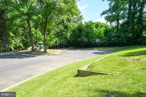 7600 Tremayne Pl #107, Mclean, VA 22102 photo 28