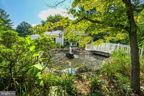 7600 Tremayne Pl #107, Mclean, VA 22102 photo 2