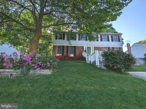 7807 Roundabout Way, Springfield, VA 22153