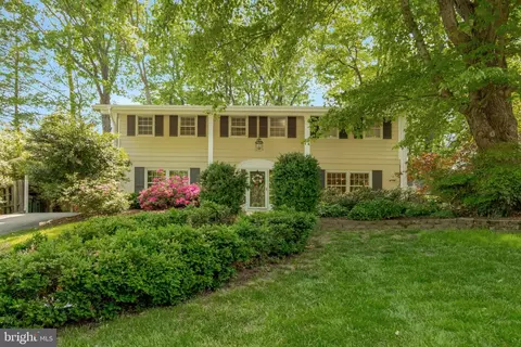 3313 Midland Rd, Fairfax, VA 22031