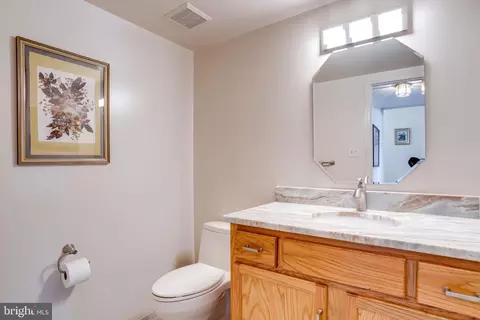 7617 Cervantes Ct, Springfield, VA 22153 photo 24