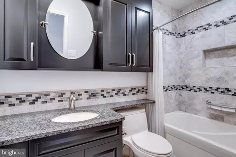 7617 Cervantes Ct, Springfield, VA 22153 photo 6