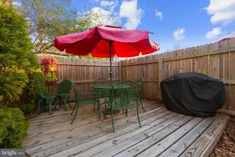 6730 Deland Dr, Springfield, VA 22152 photo 33