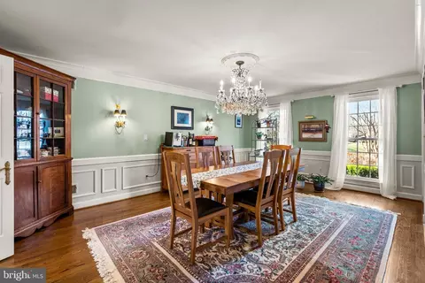 Dining - 1153 Old Gate Ct, Mclean, VA 22102 photo 2 of 3