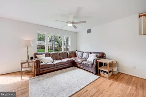8315 Greeley Blvd, Springfield, VA 22152 photo 7