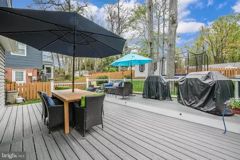 8315 Greeley Blvd, Springfield, VA 22152 photo 2