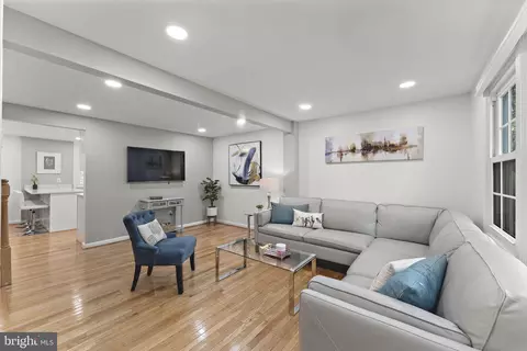 11530 Ivy Bush Ct, Reston, VA 20191