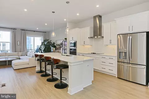 Kitchen - 2395 Liberty Loop, Herndon, VA 20171 photo 2 of 3