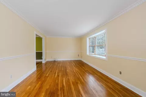8727 Clydesdale Rd, Springfield, VA 22151 photo 6