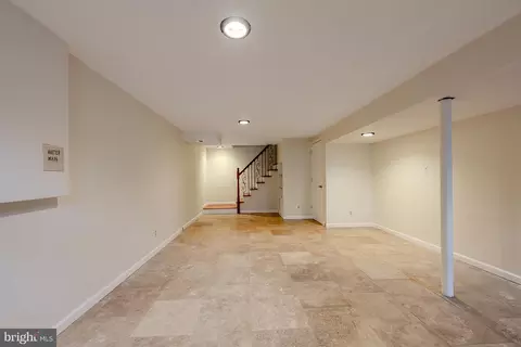 8727 Clydesdale Rd, Springfield, VA 22151 photo 30