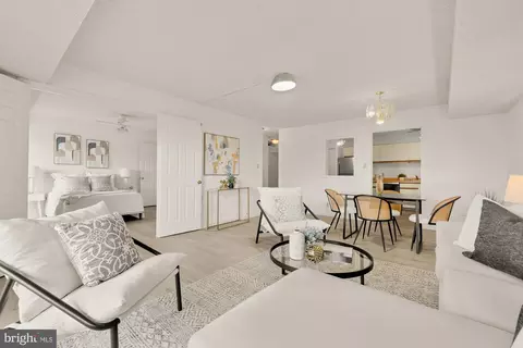 3800 Powell Ln #804, Falls Church, VA 22041