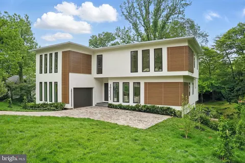 3518 Pinetree Ter, Falls Church, VA 22041