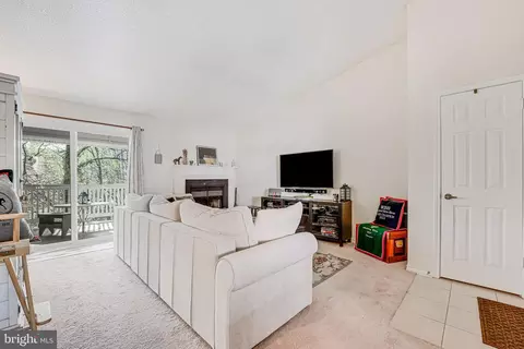 1507 Lincoln Way #301B, Mclean, VA 22102 photo 4