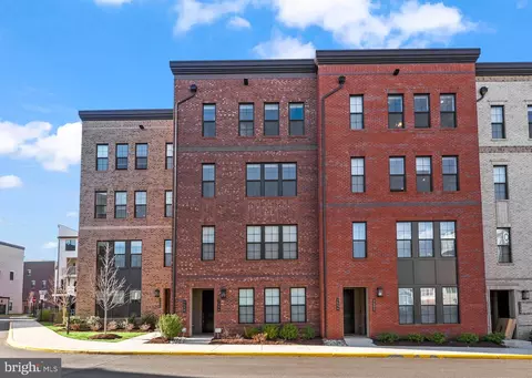 7558 Sawyer Farm Way #1404, Mclean, VA 22102