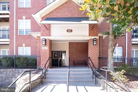1521 Spring Gate Dr #10206, Mclean, VA 22102